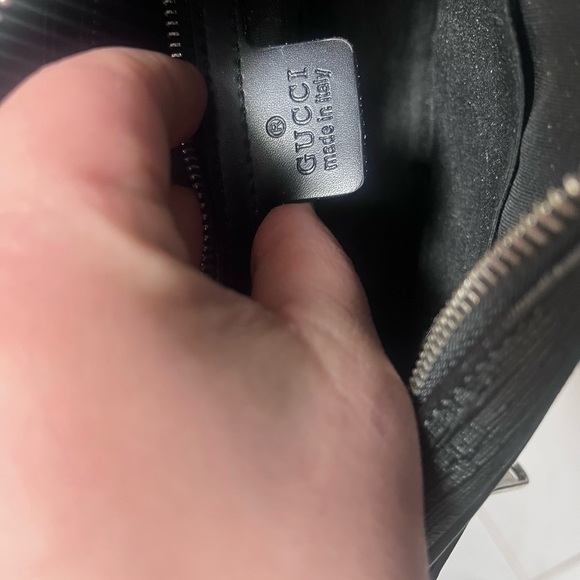 Authentic Gucci waist bag. - Picture 6 of 7